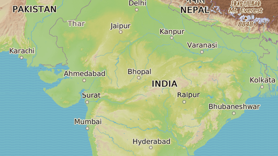 Bh�p�l (�erven�) a Pithampur (mod�e)