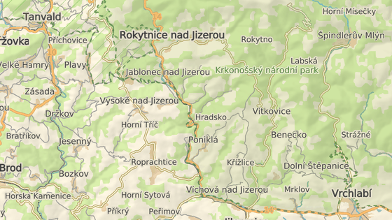 Vlak narazil do stromu mezi Poniklou a Jabloncem nad Jizerou. Vlak narazil do stromu mezi Poniklou a Jabloncem nad Jizerou.