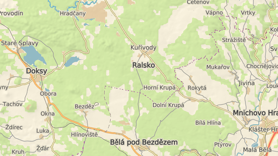 Žena havarovala mezi Ralskem a Bělou pod Bezdězem. Žena havarovala mezi Ralskem a Bělou pod Bezdězem.