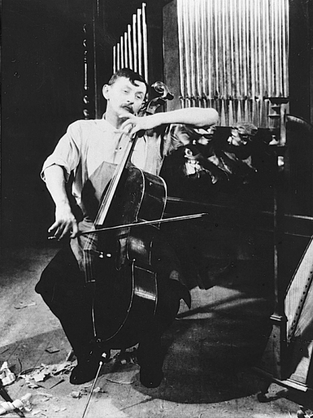 Anton �pelec, ostrost�elec