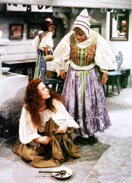 Dvan�ct m�s��k�