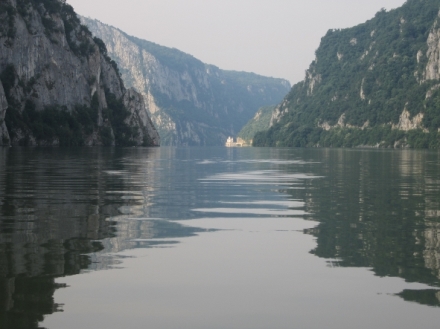 Dunaj - proti proudu (1)