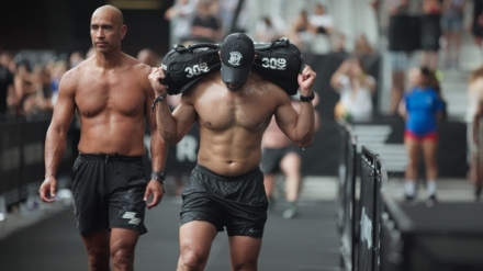 S�la, kr�sa, zdrav�: Kult t�la a d�jiny fitness