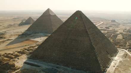 Poklady ve stnu pyramid