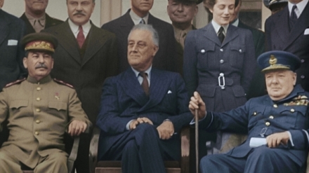 Apokalypsa: Hitler�v p�d (1/2)