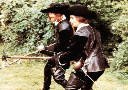 �ty�i sluhov� a �ty�i mu�ket��i