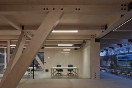 Stavby s v�n� d�eva