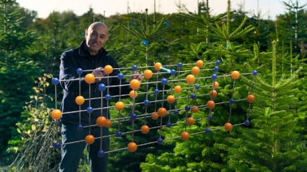 Od atom� po supergalaxie (1)