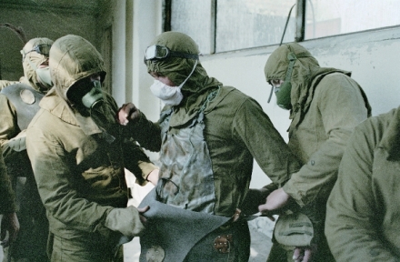 ernobyl: Utopie v plamenech (3)