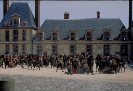 Mu� se �eleznou maskou