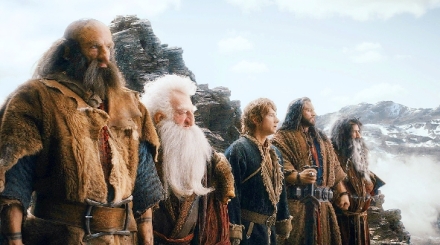 Hobit: �makova dra�� pou��