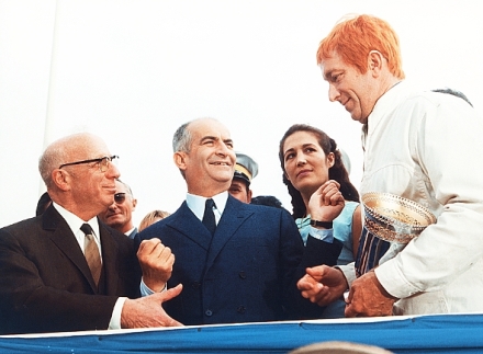 Tonouc� se st�bla chyt�