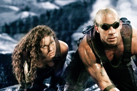 Riddick: Kronika temna