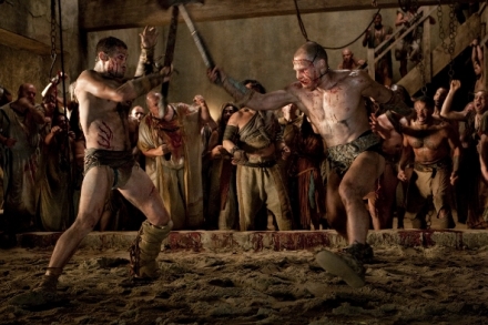 Spartakus: Krev a psek (4)