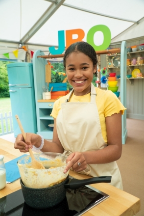 Pee cel Britnie Junior IX