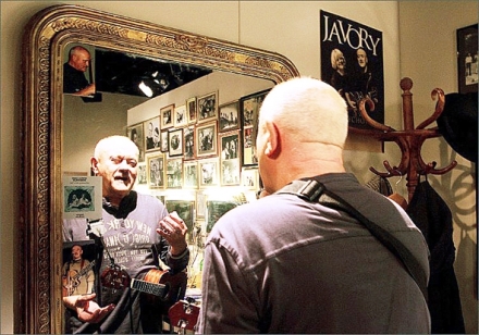 Tich� p�se� Javor�