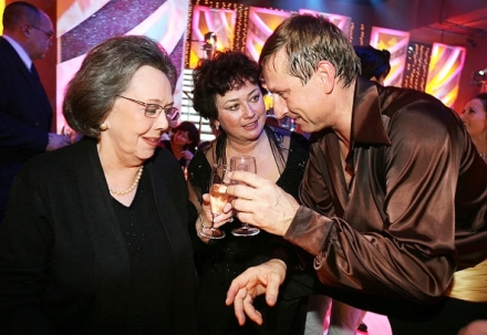 Ji�ina Jir�skov� a V�clav Vydra O DIVADLE