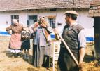 Vlak d�tstv� a nad�je (1/6)