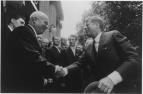 John F. Kennedy: Mu� a m�tus (2/2)