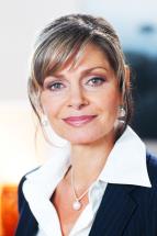 Inga Lindstr�m: D�m pln� vzpom�nek