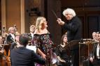 Sir Simon Rattle diriguje esk a tereznsk autory