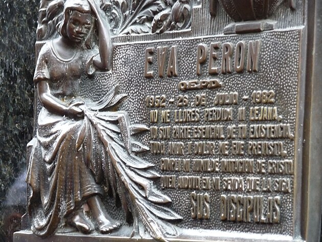 Hrob Evity Per�n