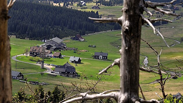 Pohled na Jizerku z vrchu Bukovce.