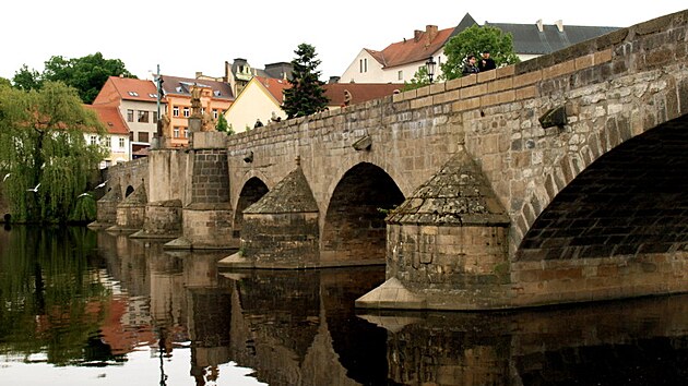 Kamenn most v Psku byl postaven jako soust Zlat stezky na pokyn Pemysla Otakara II. 