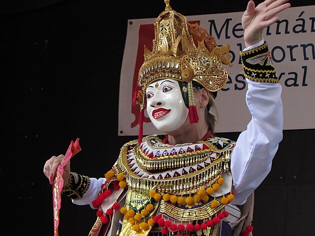  MEZINRODN FOLKLRN FESTIVAL