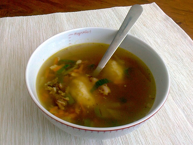 V�var byl siln� jako noha od stolu a chutnal fantasticky.