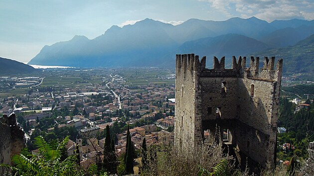 Pod jsem hledala jezero Lago di Garda.