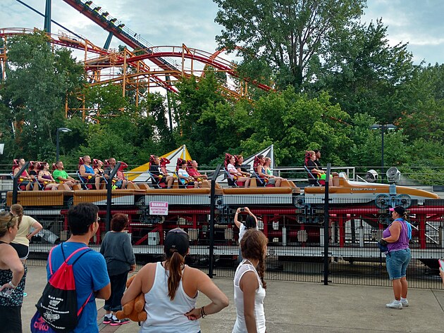 Top Thrill Dragster na startu