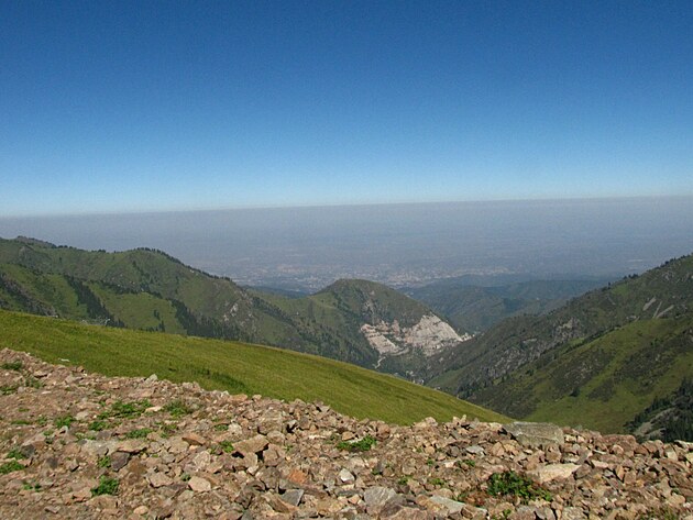 Almatinsk smog v srpnu