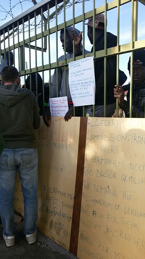 Protest imigrant v Bagnoli