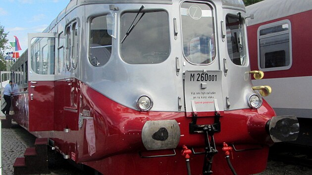 St��brn� ��p - opraven� klenot �esk� �eleznice. Byl vyroben ve 2 exempl���ch...