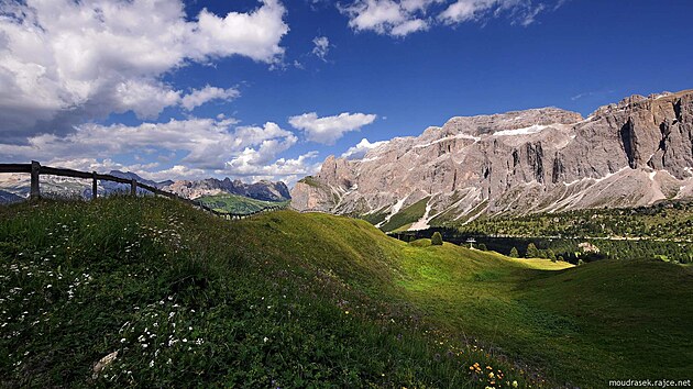 Scenerie v Passo Sella