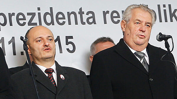 Zeman s Konvi�kou na Albertov�