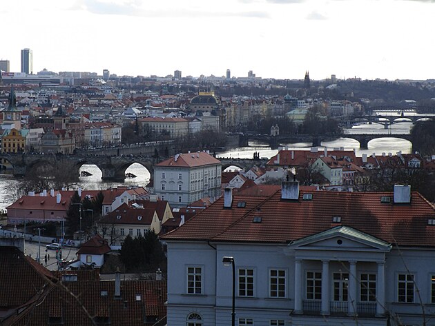 Vltava a jej mosty z Chotkovch sad