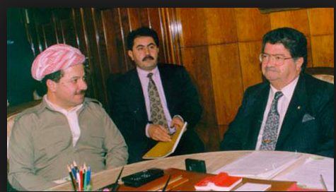 Prezident Turecka Turgut Ozal  pijal tehdy  kurdskho vdce M.Barzaniho a i s tm podepsal svj vlastni  ortel