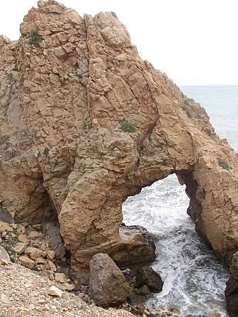 Sk�la pod str�n� v�� Torre de Pirulico