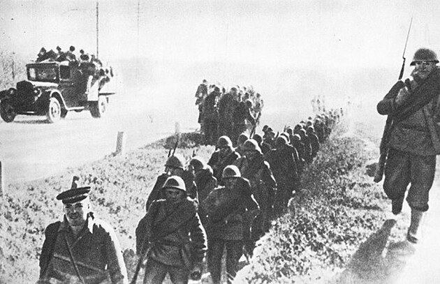 Evakuace Smolenskho ilit probhala 4. - 5. ervence 1941 a vedl ji velitel vcvikov skupiny kapitn Safonov