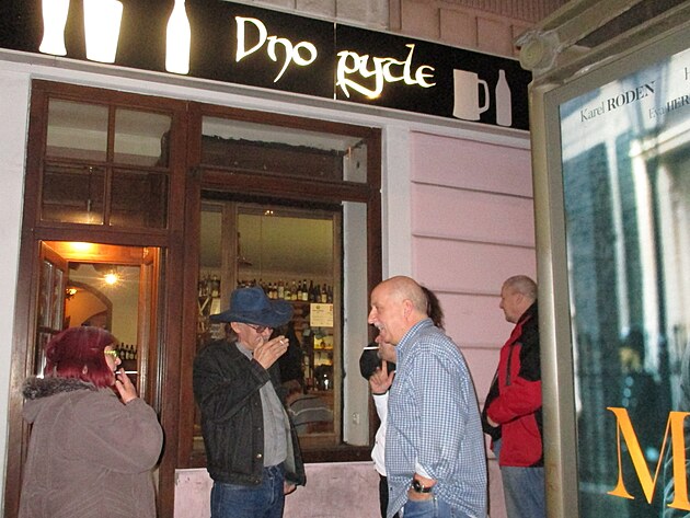 Takhlke vypad� rauchpauza.