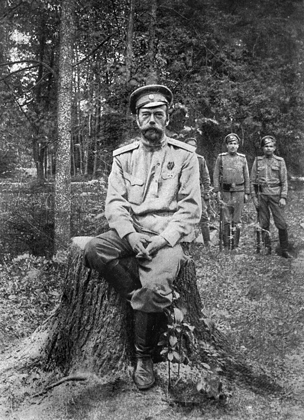 Mikul II. Romanov, duben 1917