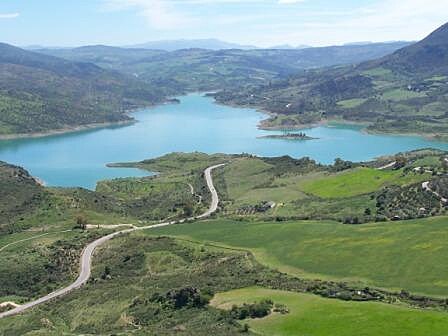 Pehrada Embalse de Zahara.