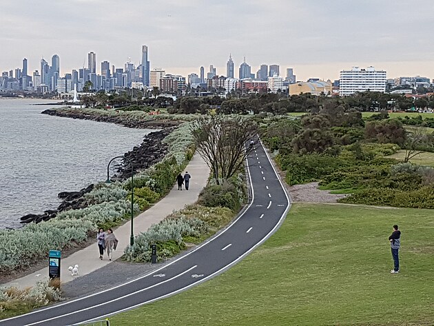...a� do City loop.
