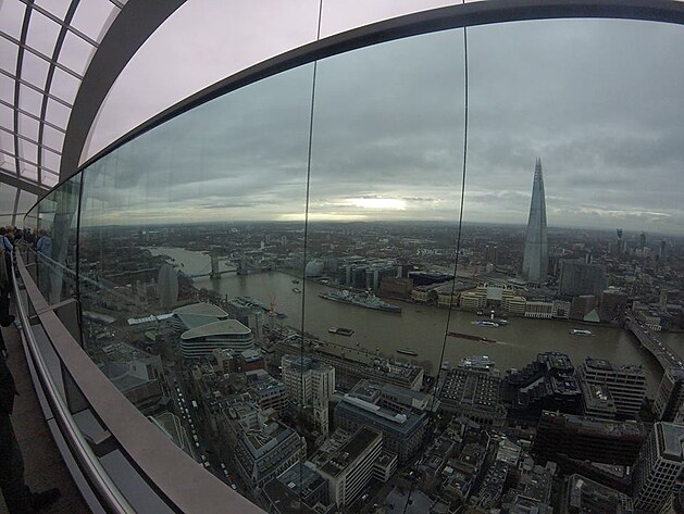 The Shard, nejvy budova msta. I o tom jet budeme mluvit.