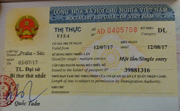V�zum pro turisty na jeden m�s�c, kter� je nezbytn� pro cestov�n� po Vietnamu