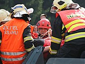 Ukzka zsahu u autonehody v rmci Mezinrodnho Dne IZS Jizersk hory 2015