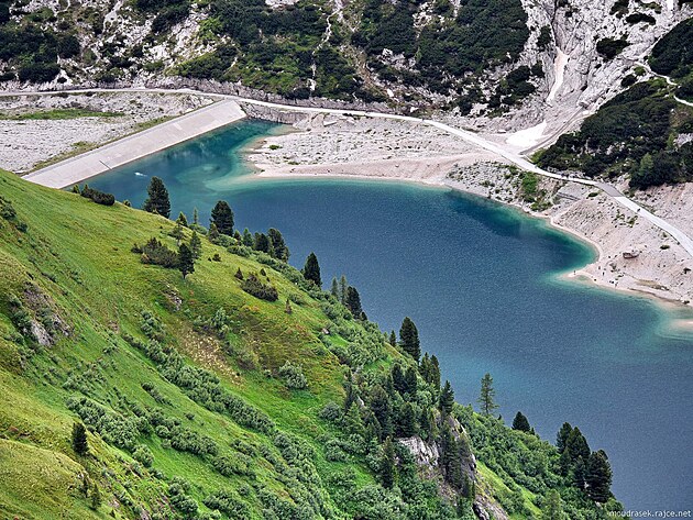 Controdiga di Maria al Lago Fedaia z Catena Padon pobl Porta Vescovo