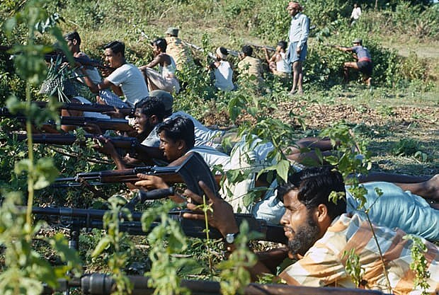 falen fotografie Rohingskch bojovnk